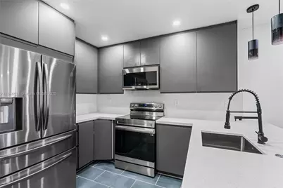 11217 SW 88th St #202C, Miami, FL 33176 - Photo 1