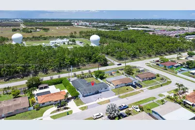 11821 SW 168th Ter, Miami, FL 33177 - Photo 1
