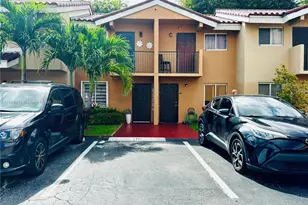 541 NW 82nd Ct, Miami, FL 33126 - Photo 1