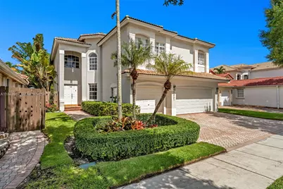 7301 NW 107th Pl, Doral, FL 33178 - Photo 1