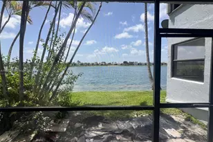 840 Independence Dr, Homestead, FL 33034 - Photo 1