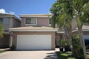 9430 NW 55th St, Sunrise, FL 33351 - Photo 1