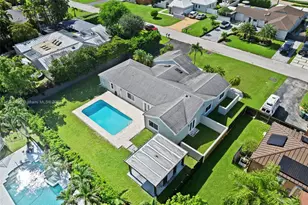 15530 SW 152nd Terrace, Miami, FL 33187 - Photo 1