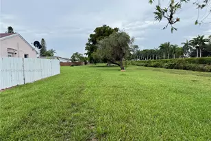 13821 SW 42nd Terrace, Miami, FL 33175 - Photo 1