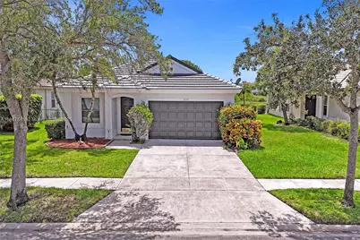 1050 SW 164th Ave, Pembroke Pines, FL 33027 - Photo 1