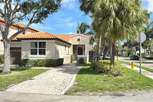 8337 NW 142nd St, Miami Lakes, FL 33016 - Photo 1
