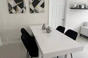 2600 Collins Ave, Miami Beach, FL 33140 - Photo 1