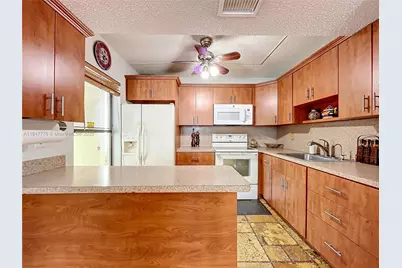 11533 NW 10th St #11533, Pembroke Pines, FL 33026 - Photo 1