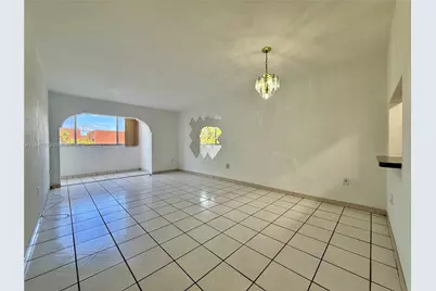 1555 W 44th Pl #327, Hialeah, FL 33012 - Photo 1