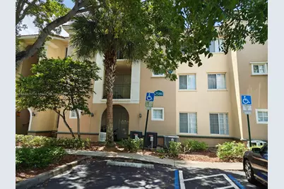 2586 Centergate Dr #307, Miramar, FL 33025 - Photo 1