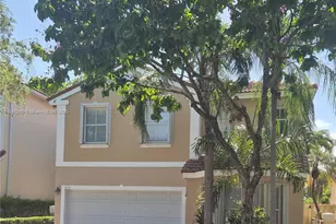 1810 Sweetbay Way, Hollywood, FL 33019 - Photo 1