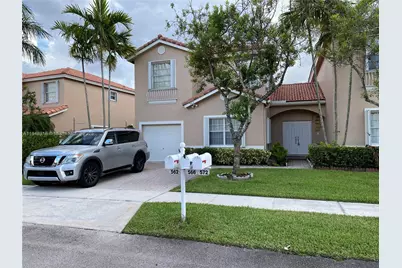 562 NW 130th Ave #562, Pembroke Pines, FL 33028 - Photo 1