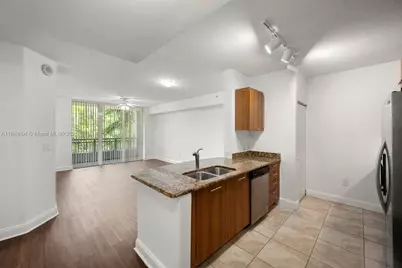 510 NW 84th Ave #303, Plantation, FL 33324 - Photo 1