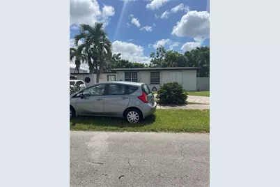 3101 SW 103rd Ct, Miami, FL 33165 - Photo 1