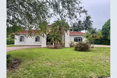 8220 SW 187th St, Cutler Bay, FL 33157 - Photo 1