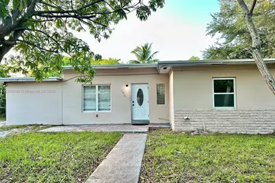 1075 NW 124th St, North Miami, FL 33168 - Photo 1