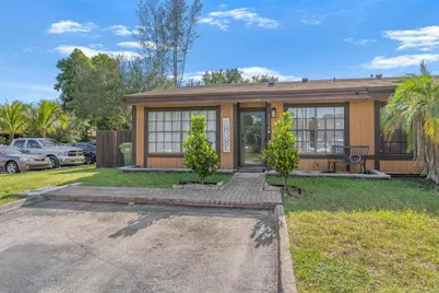 2330 Croton Ct, Pembroke Pines, FL 33026 - Photo 1
