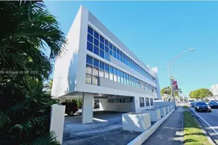 2424 S Dixie Hwy, Miami, FL 33133 - Photo 1