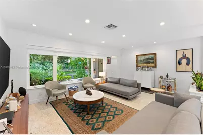 415 Garlenda Ave, Coral Gables, FL 33146 - Photo 1