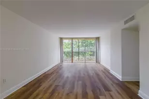 8870 Fontainebleau Blvd, Miami, FL 33172 - Photo 1