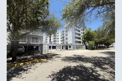 2415 NW 16 St Rd #202-1, Miami, FL 33125 - Photo 1