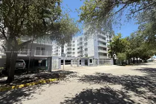 2415 NW 16th St Rd, Miami, FL 33125 - Photo 1