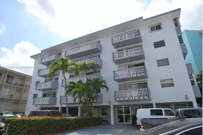 1662 Lincoln Ct #402, Miami Beach, FL 33139 - Photo 1