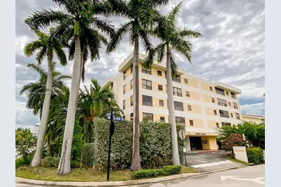 10000 Bay Harbor Ter #401-A, Bay Harbor Islands, FL 33154 - Photo 1