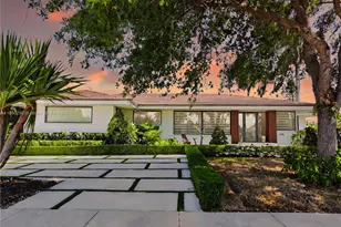 105 NE 18th St, Homestead, FL 33030 - Photo 1