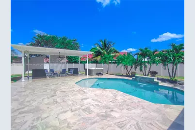 5780 Sun Pointe Circle, Boynton Beach, FL 33437 - Photo 1