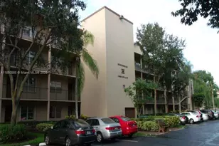 12850 SW 4th Ct, Pembroke Pines, FL 33027 - Photo 1
