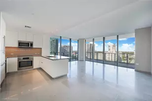 88 SW 7th St, Miami, FL 33130 - Photo 1