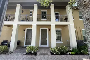 1205 SW 147th Ave, Pembroke Pines, FL 33027 - Photo 1