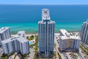 3101 S Ocean Dr, Hollywood, FL 33019 - Photo 1