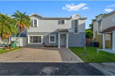 14725 SW 90th Ter, Miami, FL 33196 - Photo 1
