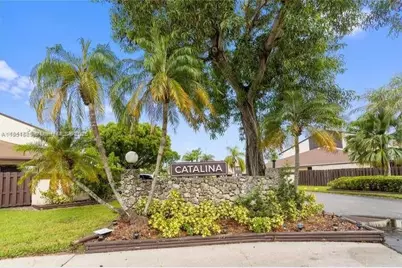 267 NE 201st Ter, Miami, FL 33179 - Photo 1