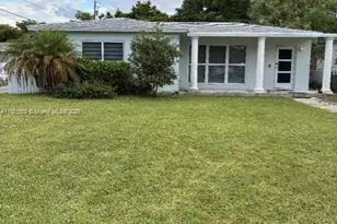 1780 NE 170th St, North Miami Beach, FL 33162 - Photo 1