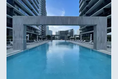 55 SW 9th St #2701, Miami, FL 33130 - Photo 1