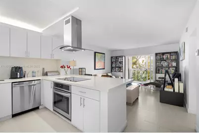 240 Galen Dr #109, Key Biscayne, FL 33149 - Photo 1