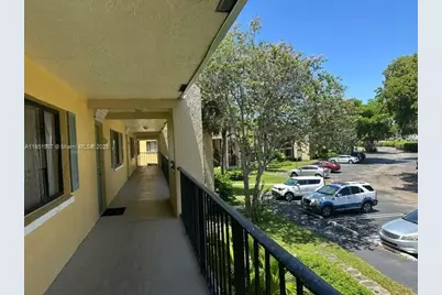 517 Meadows Cir #0, Boynton Beach, FL 33436 - Photo 1