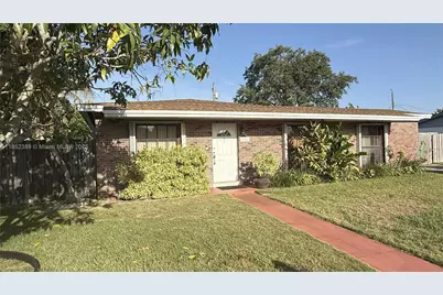 15900 SW 103rd Pl, Miami, FL 33157 - Photo 1
