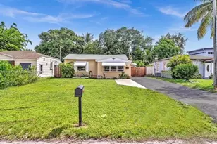 308 SW 10th St, Fort Lauderdale, FL 33315 - Photo 1