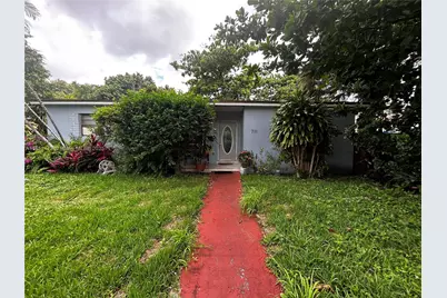 711 NE 170th St, North Miami Beach, FL 33162 - Photo 1