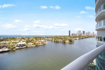 20201 E Country Club Dr #1404, Aventura, FL 33180 - Photo 1