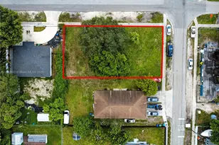 2302 NW 82nd St, Miami, FL 33147 - Photo 1