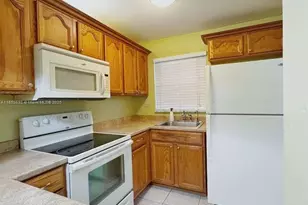 8325 Sunrise Lakes Blvd, Sunrise, FL 33322 - Photo 1