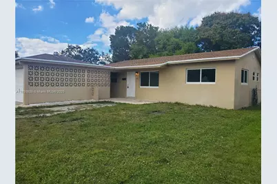 238 SW 6th St, Dania Beach, FL 33004 - Photo 1