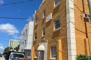 1043 NW 2nd St, Miami, FL 33128 - Photo 1