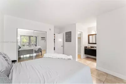 1777 Venice Ln #136, North Miami, FL 33181 - Photo 1