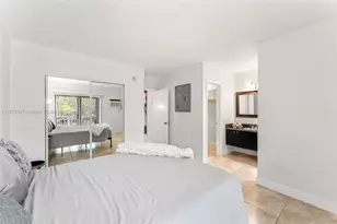 1777 Venice Ln, North Miami, FL 33181 - Photo 1